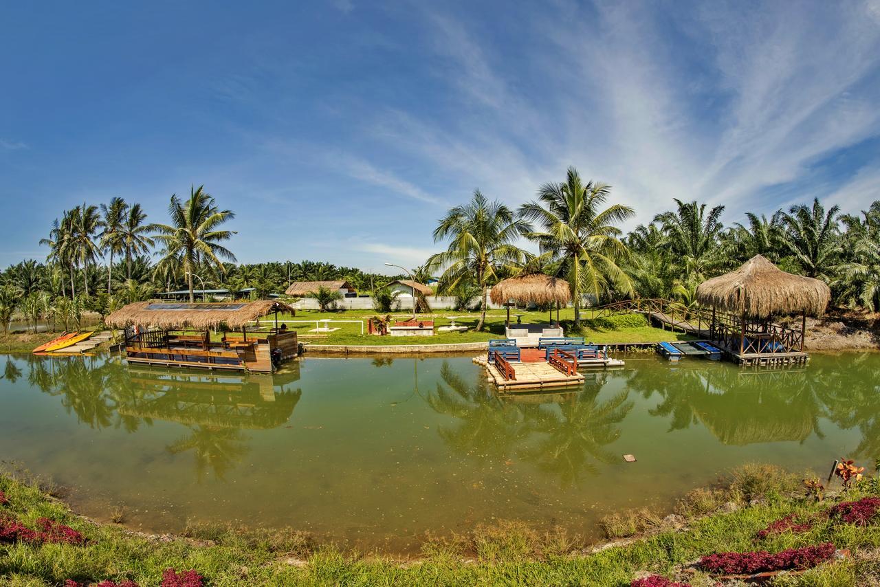 Sinar Eco Resort Kampong Bukit Panjang Eksteriør bilde